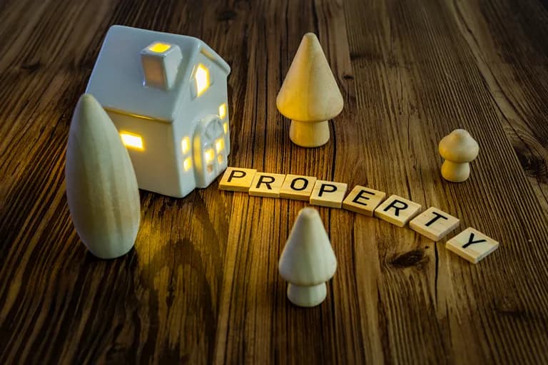 Leasehold or Freehold: Which Property Type is Right for You?